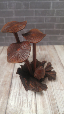 GGandJ.com Small handcarved Wood Mushroom from Indonesia