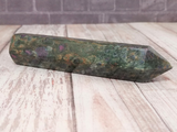 Gemstone Obelisk on GGandJ.com