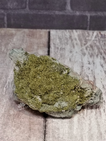 Epidote on Prehnite