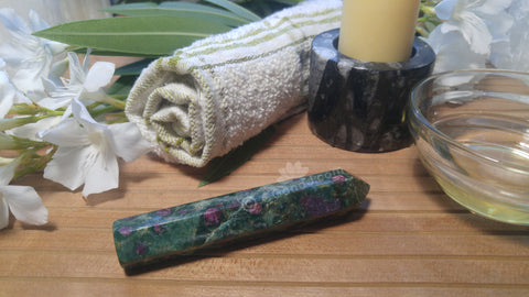Spa Towel massage Oil gemstone Obelisk Relax Therapeutic Luxury Flower Healing Candle Ruby Zoisite